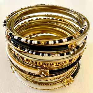 Amrita Singh Monaco 15-pc Bangle Set, Black/ivory